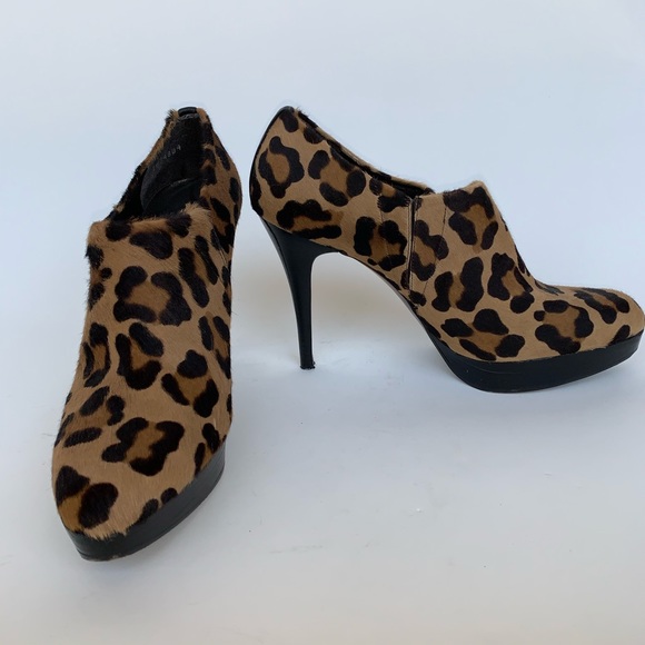Stuart Weitzman Leopard Calf Hair Heeled Booties - Picture 2 of 5